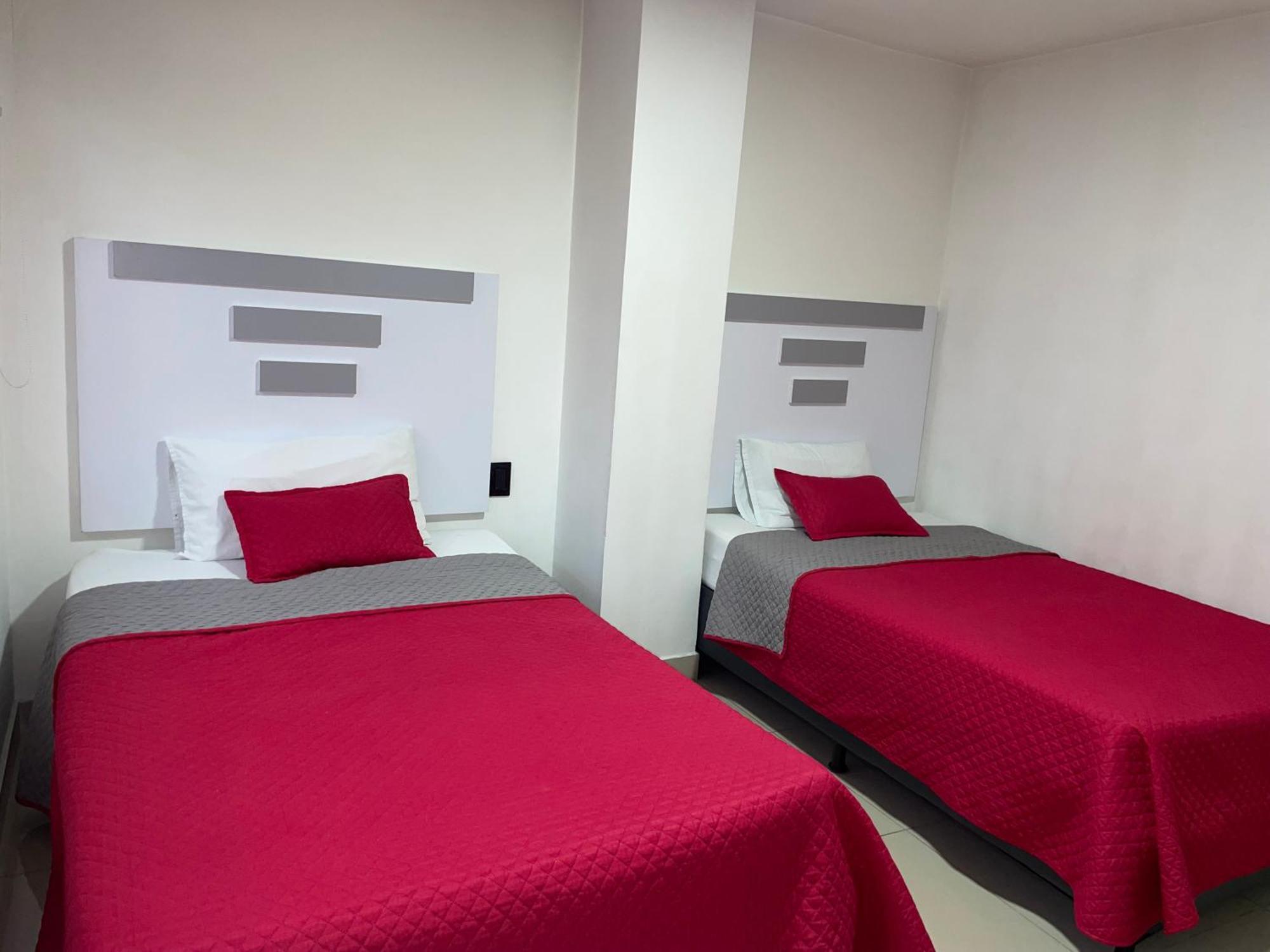 מדיין Hotel Ofix מראה חיצוני תמונה