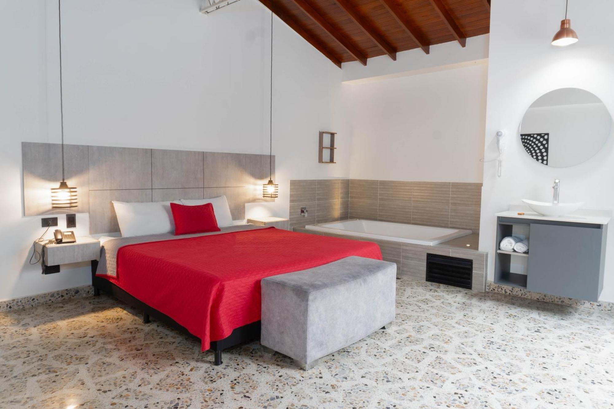 מדיין Hotel Ofix מראה חיצוני תמונה
